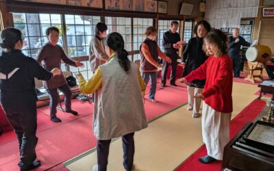 今年も楽しく踊りましょう